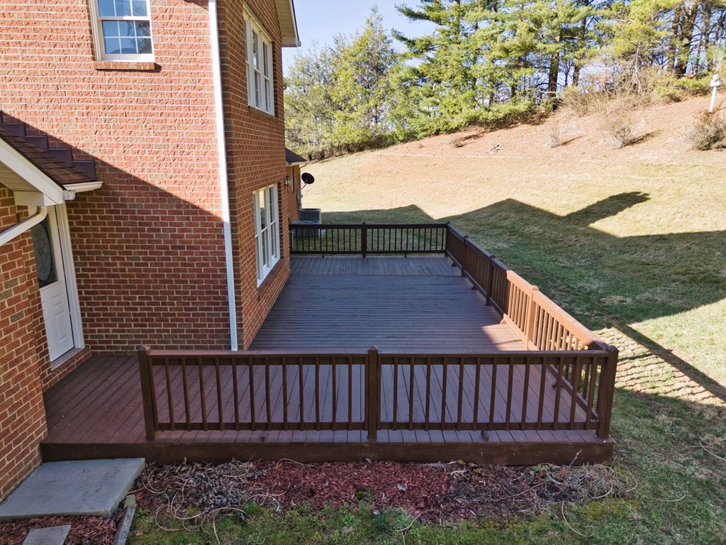195 Nw Showalter Rd Property Photo 35