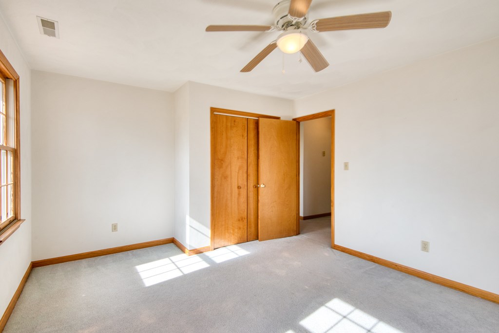 195 Nw Showalter Rd Property Photo 65