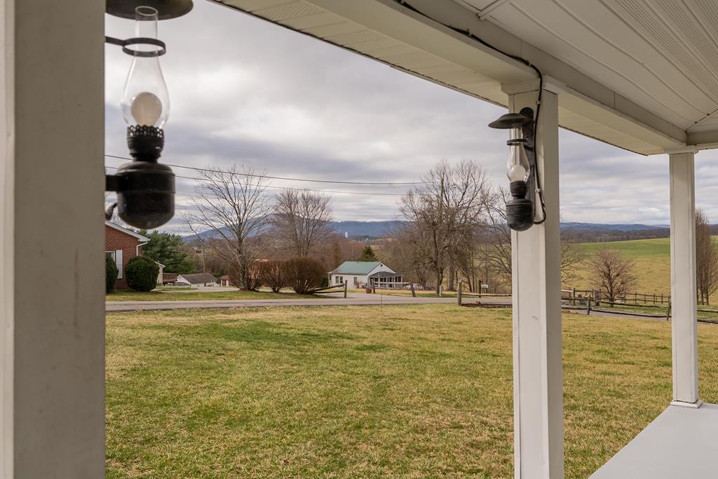 5649 Ingles Property Photo 19