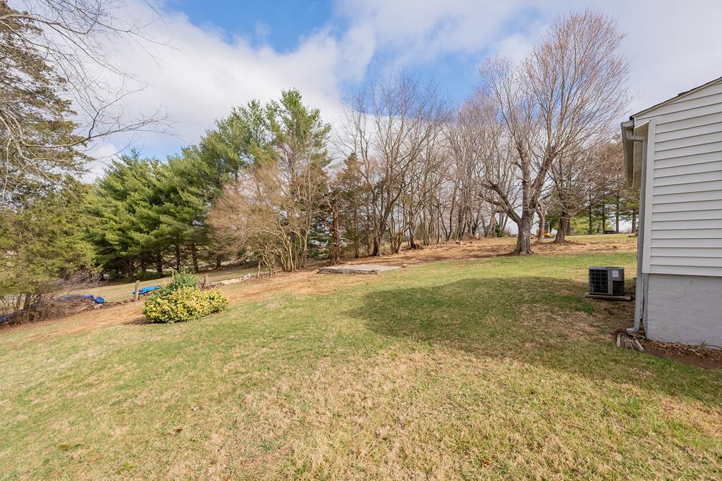 5649 Ingles Property Photo 26