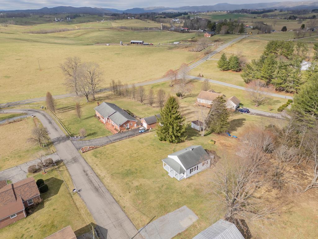 5649 Ingles Property Photo 32