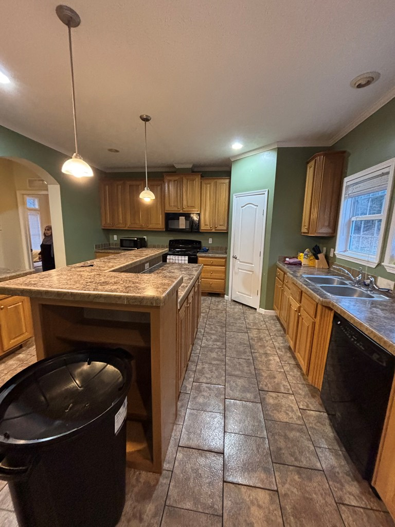2941 Brown Mountain Road Property Photo 3