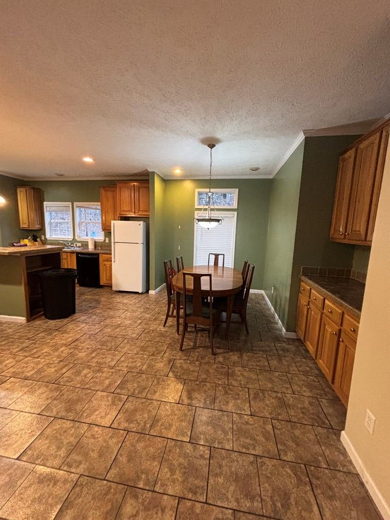 2941 Brown Mountain Road Property Photo 4