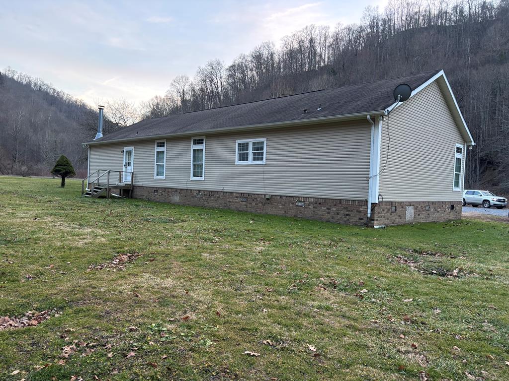 2941 Brown Mountain Road Property Photo 13