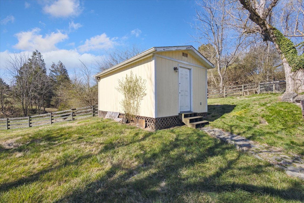 1229 Cook's Valley Road Property Photo 37
