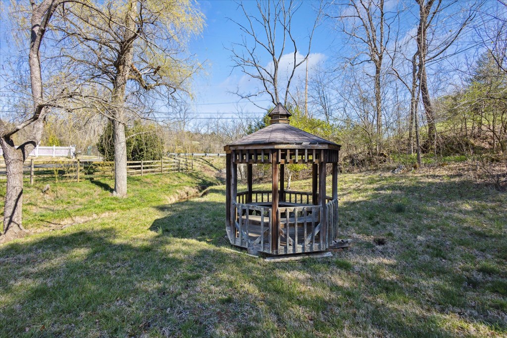 1229 Cook's Valley Road Property Photo 39