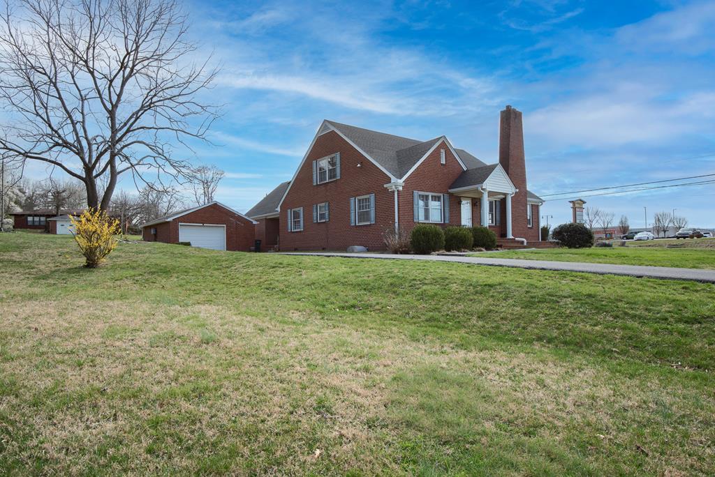 125 Rosewood Lane Property Photo 1