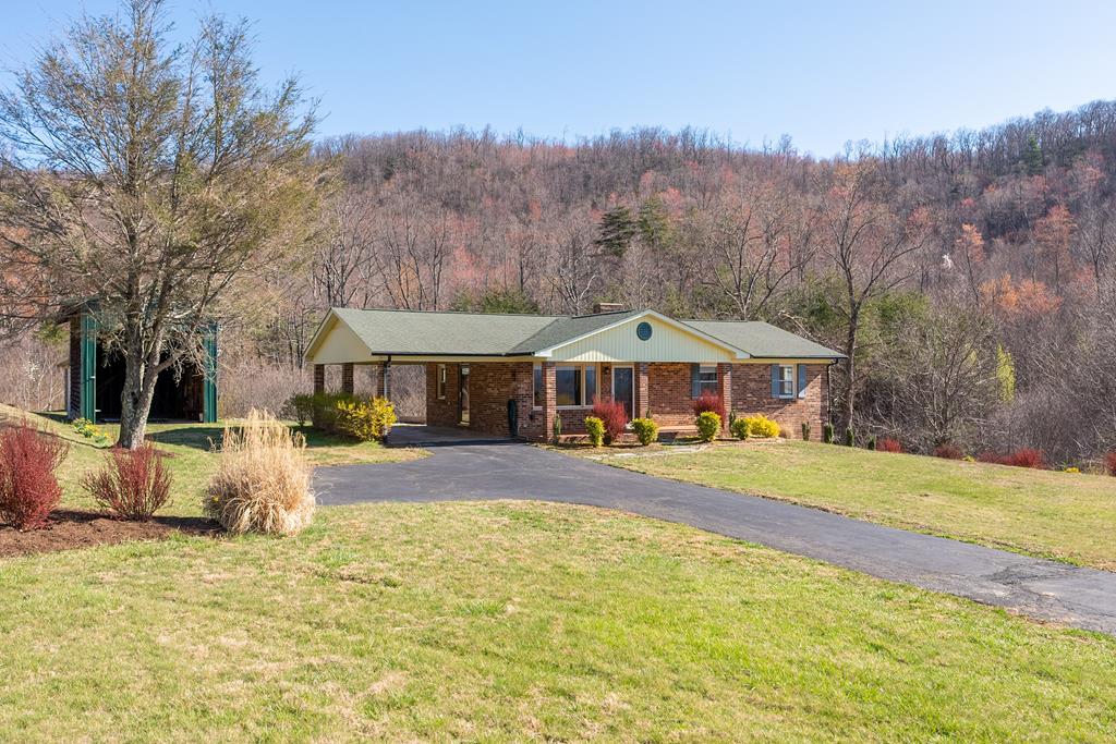 5949 Belcher Mountain Rd Property Photo 8