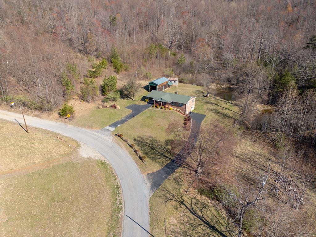 5949 Belcher Mountain Rd Property Photo 12