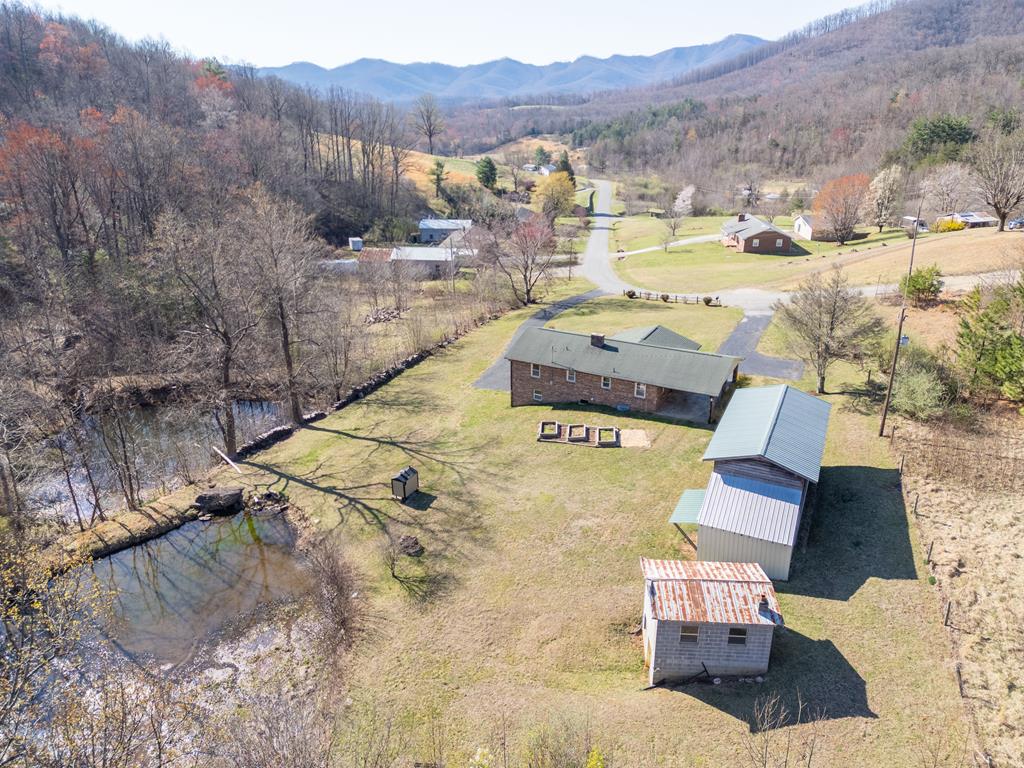 5949 Belcher Mountain Rd Property Photo 14