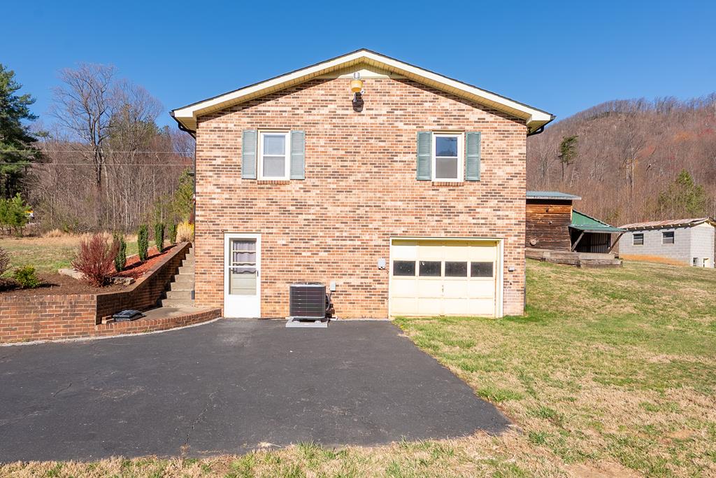5949 Belcher Mountain Rd Property Photo 54