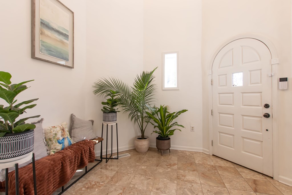 360 Winterham Drive Property Photo 6