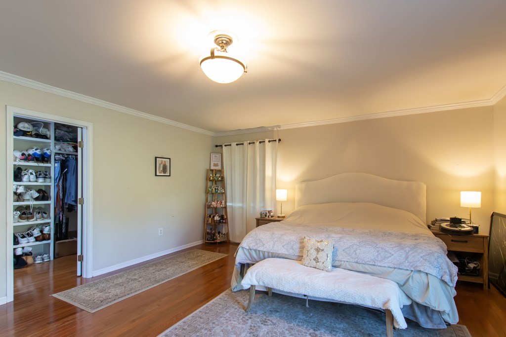 360 Winterham Drive Property Photo 24