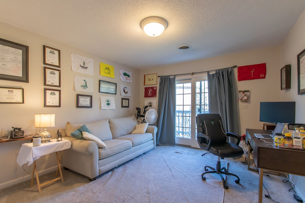360 Winterham Drive Property Photo 31