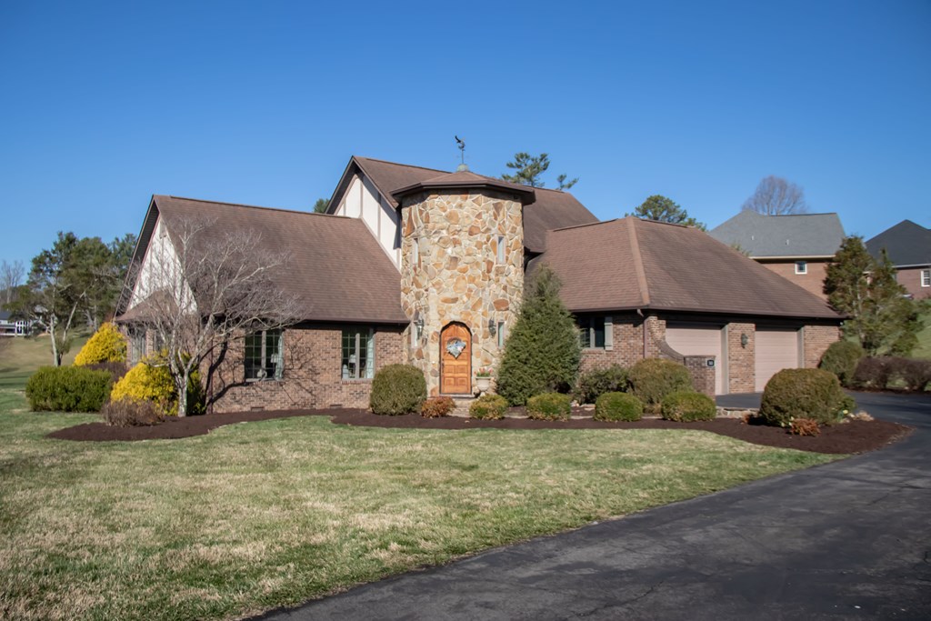 360 Winterham Drive Property Photo 40