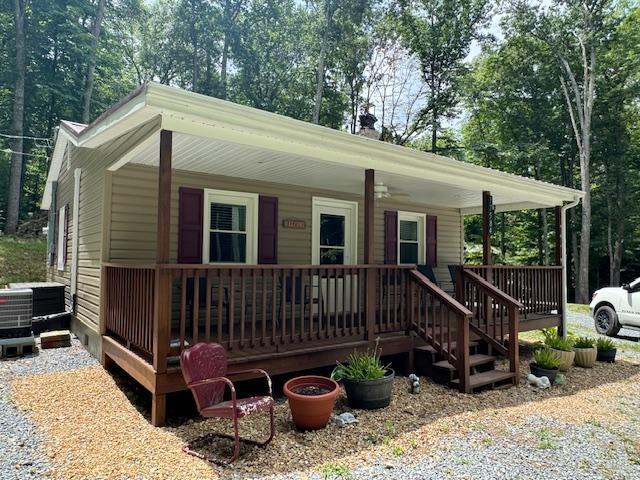 17584 Burnt Cabin Trail Property Photo 1