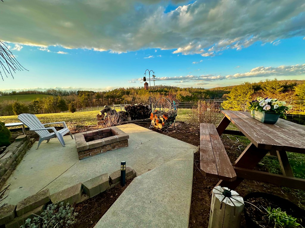 417 Bronco Property Photo 17