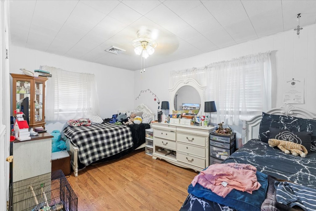 1067 Bluegrass St Property Photo 12