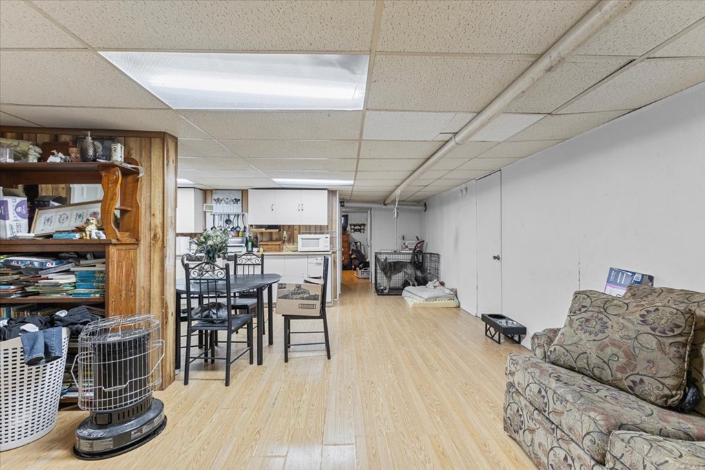 1067 Bluegrass St Property Photo 17
