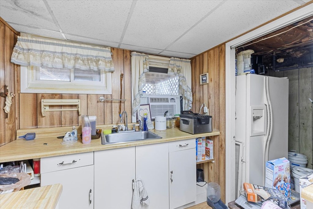 1067 Bluegrass St Property Photo 22