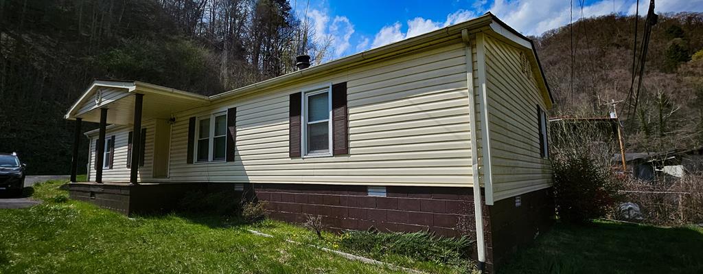 9976 Garden Creek Rd Property Photo