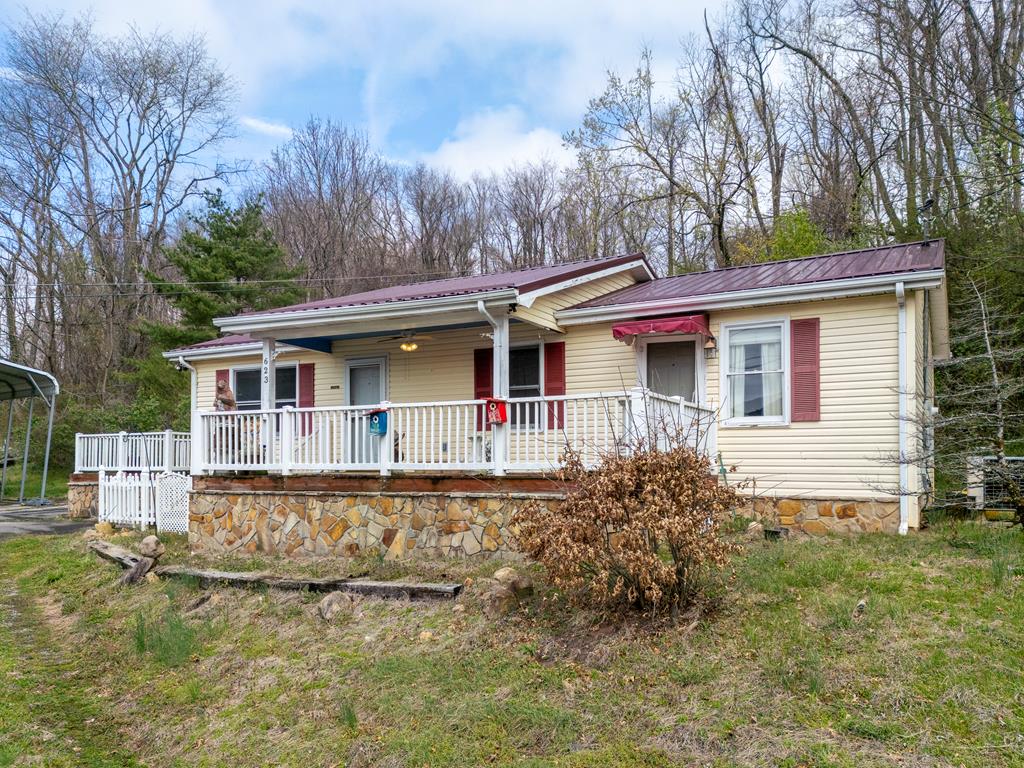 623 Cemetery Ridge Road Property Photo