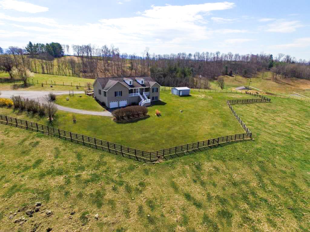141 Akers Road Property Photo