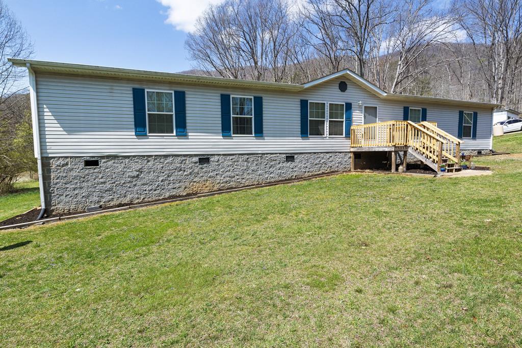 15628 Pinnacle Road Property Photo