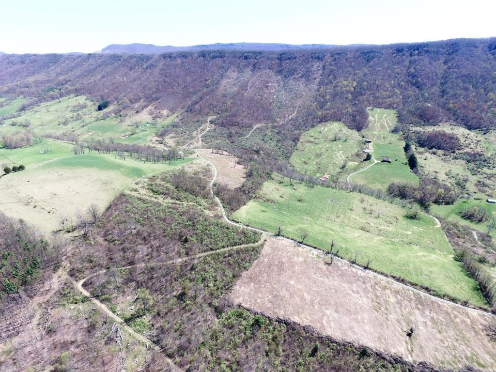196 Ac Gratton Rd Property Photo