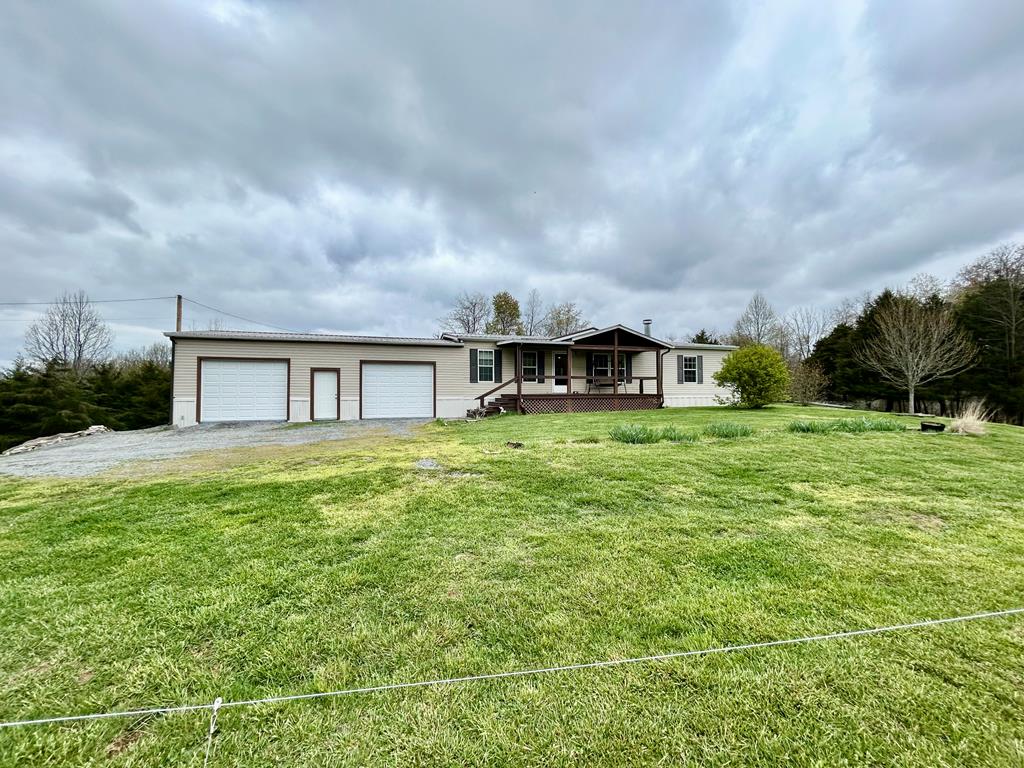 1182 Honaker Chapel Road Property Photo