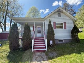 12128 Linden St Property Photo