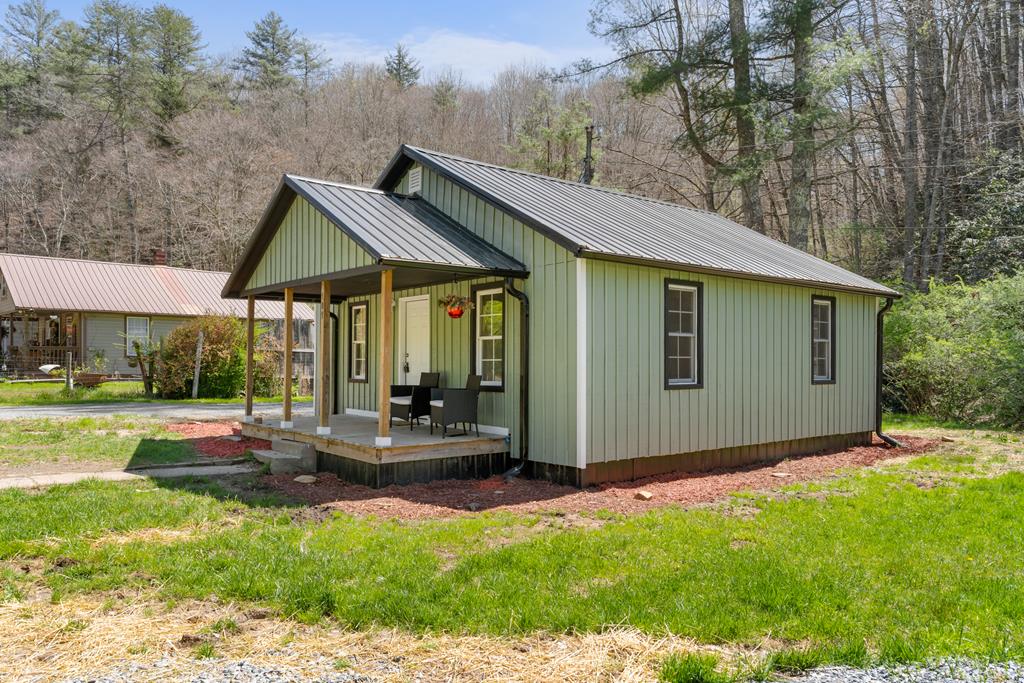 101 Brickside Property Photo