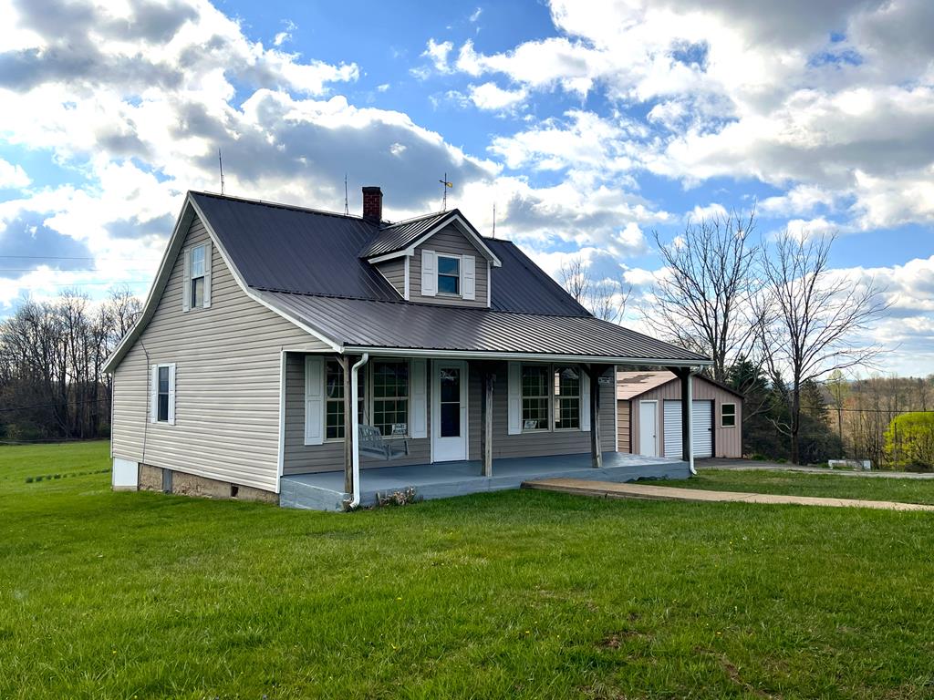 586 Deer Ridge Road Property Photo