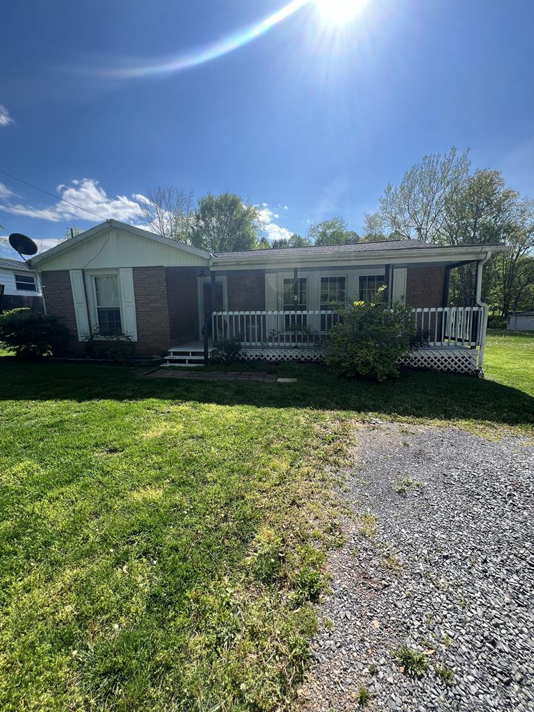 1364 Saint Clairs Creek Road Property Photo 1