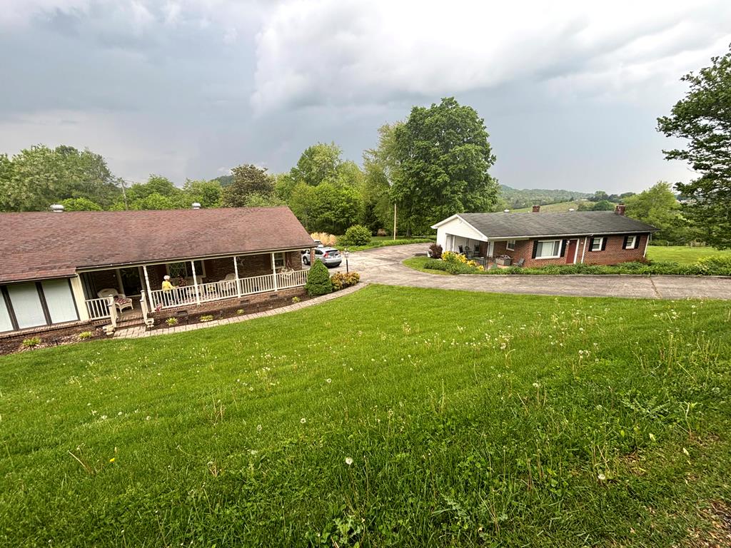 3907 Jessees Mill Rd Property Photo