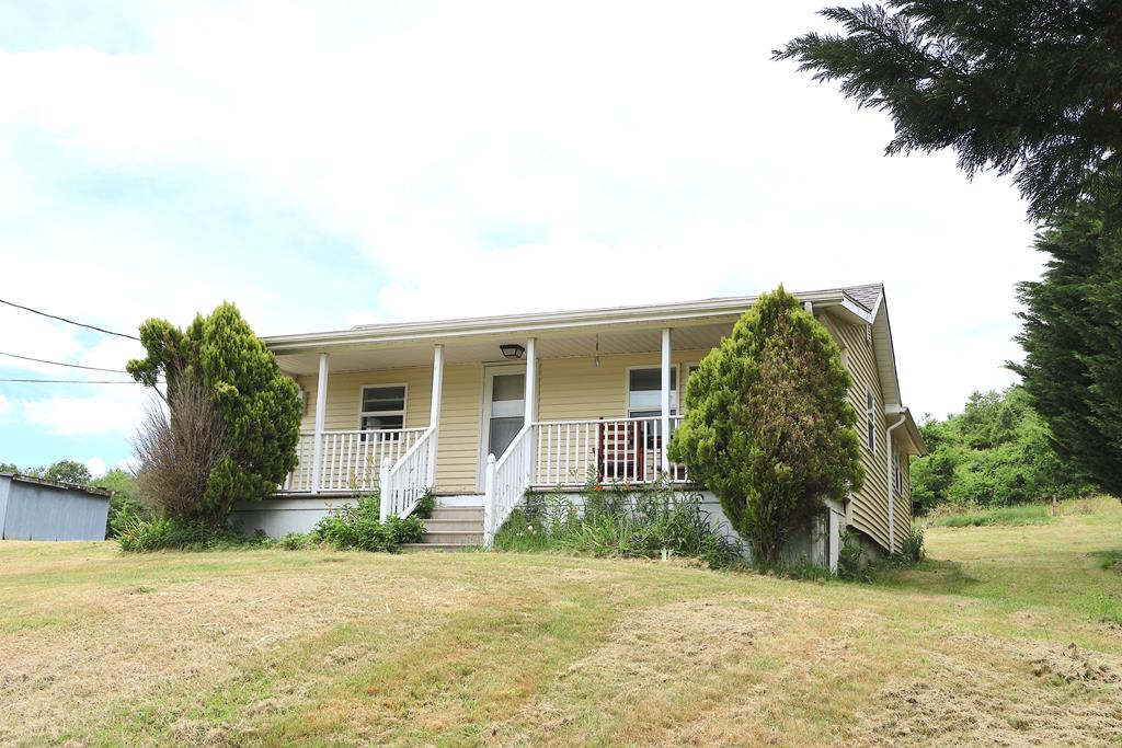 884 Eagle Bottom Road Property Photo
