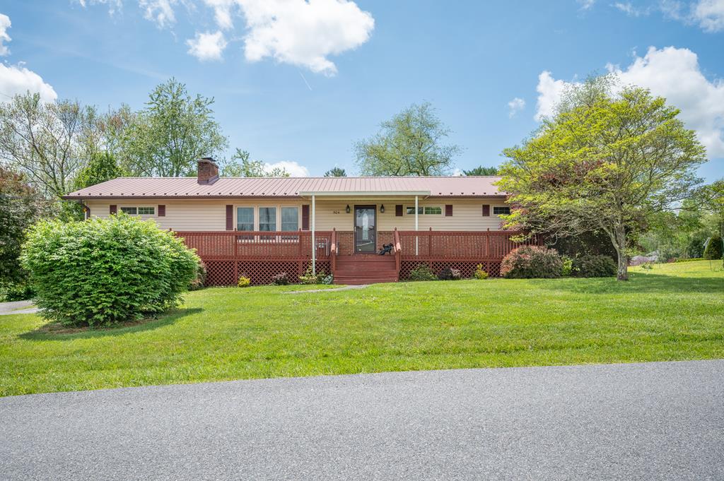 504 Gordon Ave Property Photo