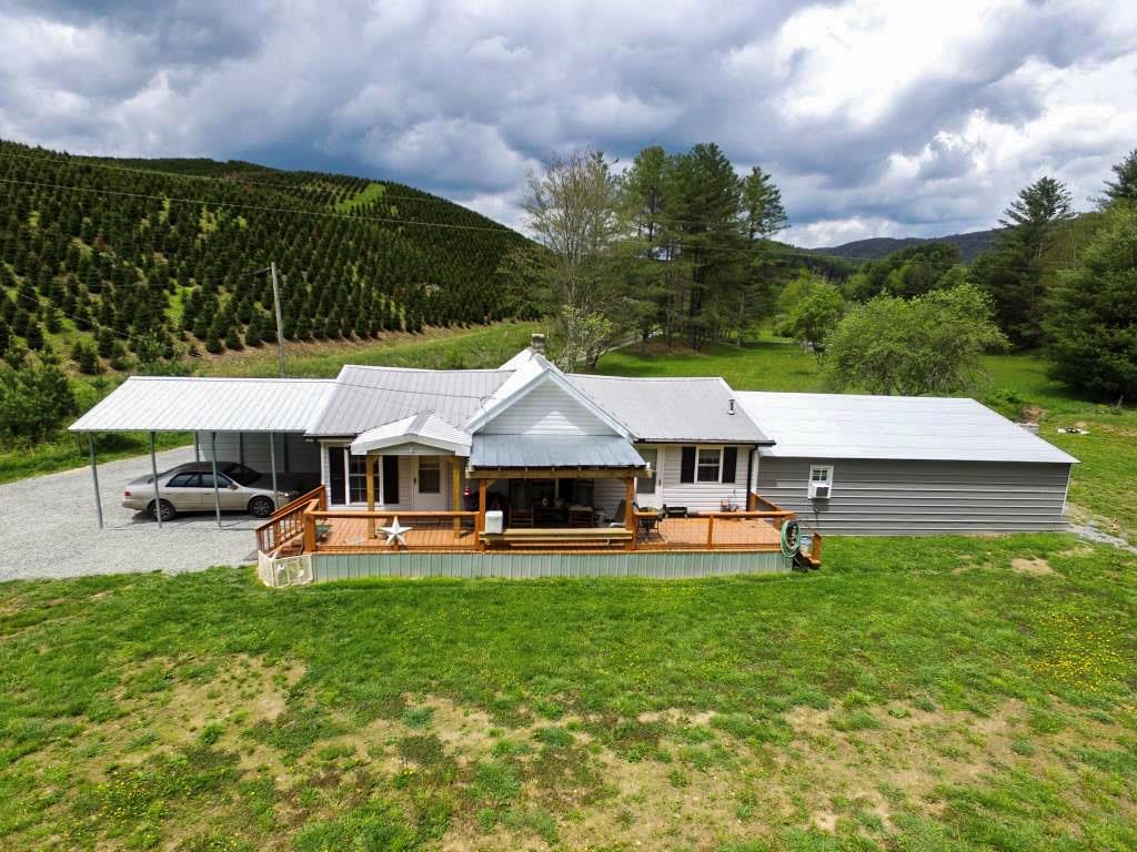 232 Echo Ridge Lane Property Photo