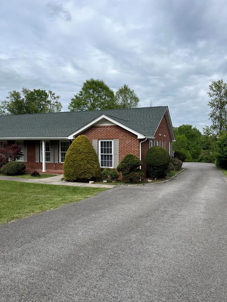 186 Tanglewood Way Property Photo