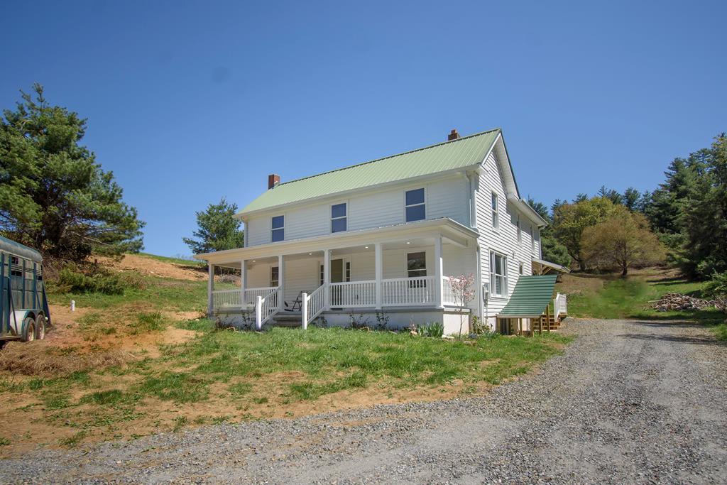 809 Graysville Rd Se Property Photo 1