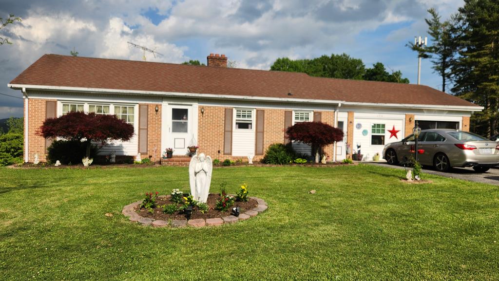 224 Waugh Dr Property Photo