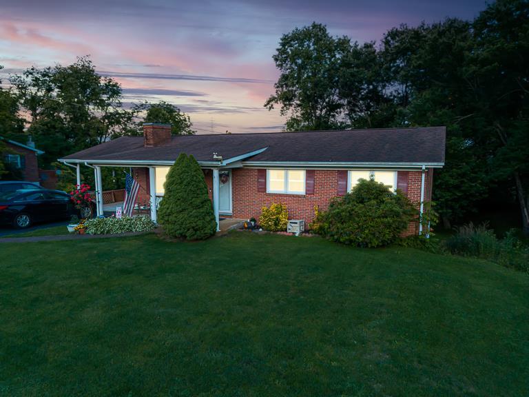 16319 Mary Street Property Photo