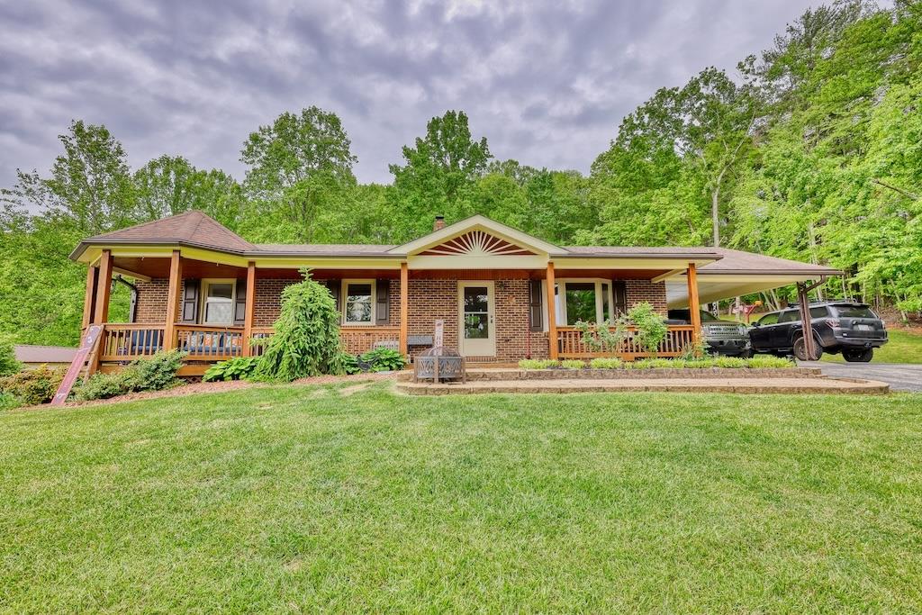 1530 Ridgeview Rd Property Photo 1