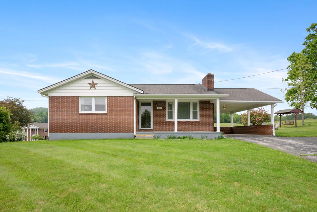 411 Courtland Circle Property Photo