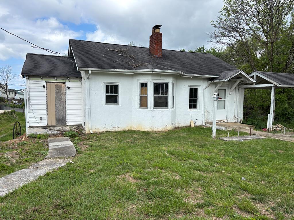 540 Madison St Property Photo