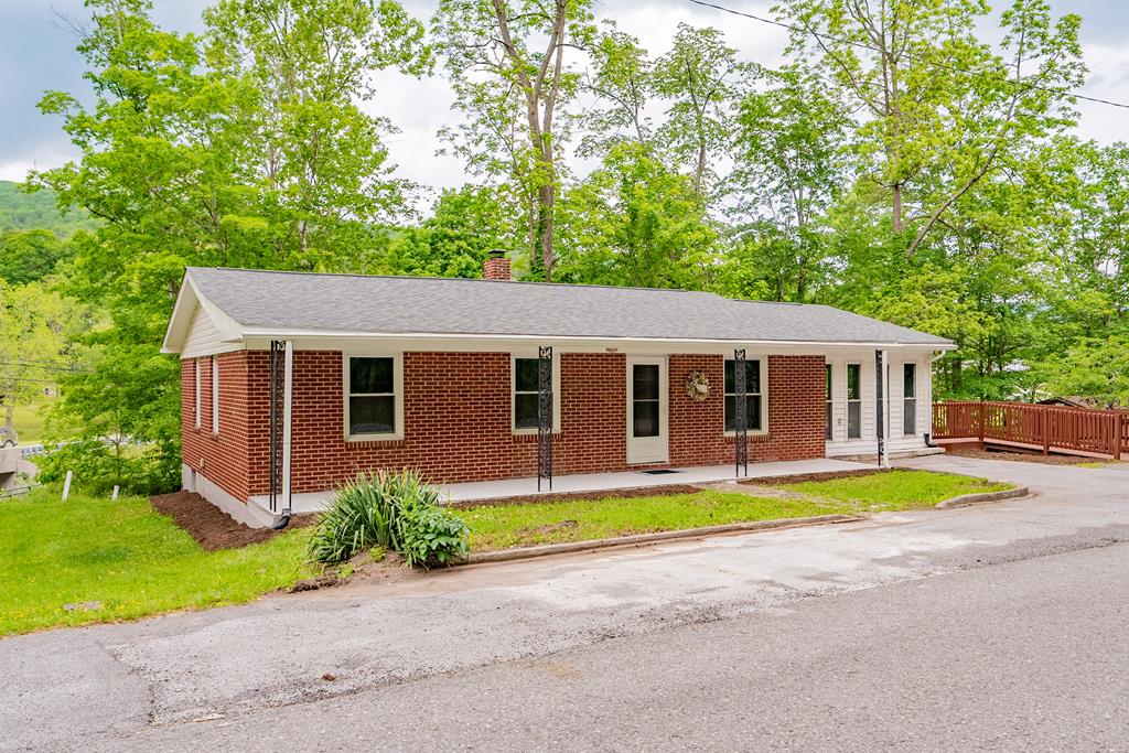 51 Bears Trl. Property Photo 1