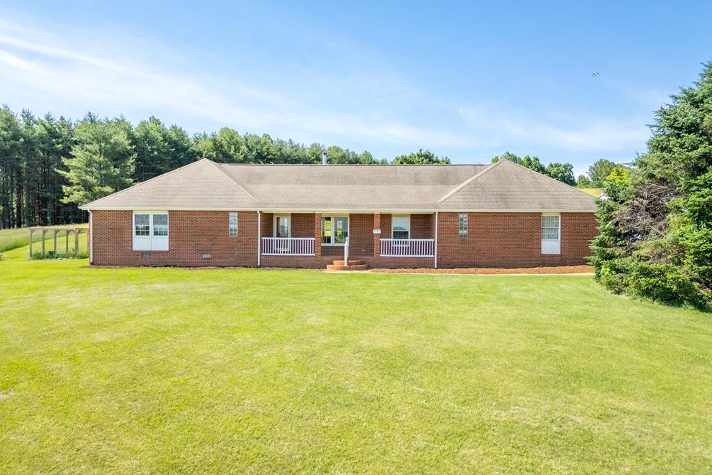 8214 Snake Creek Rd Property Photo 1
