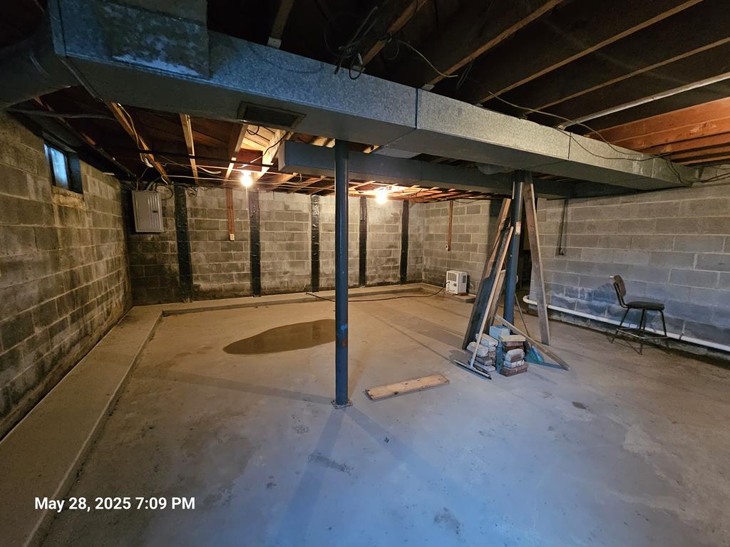 238 Staley St. Property Photo 24