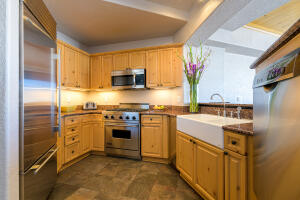 567 Mountain Village Boulevard 115-7 Property Photo 4