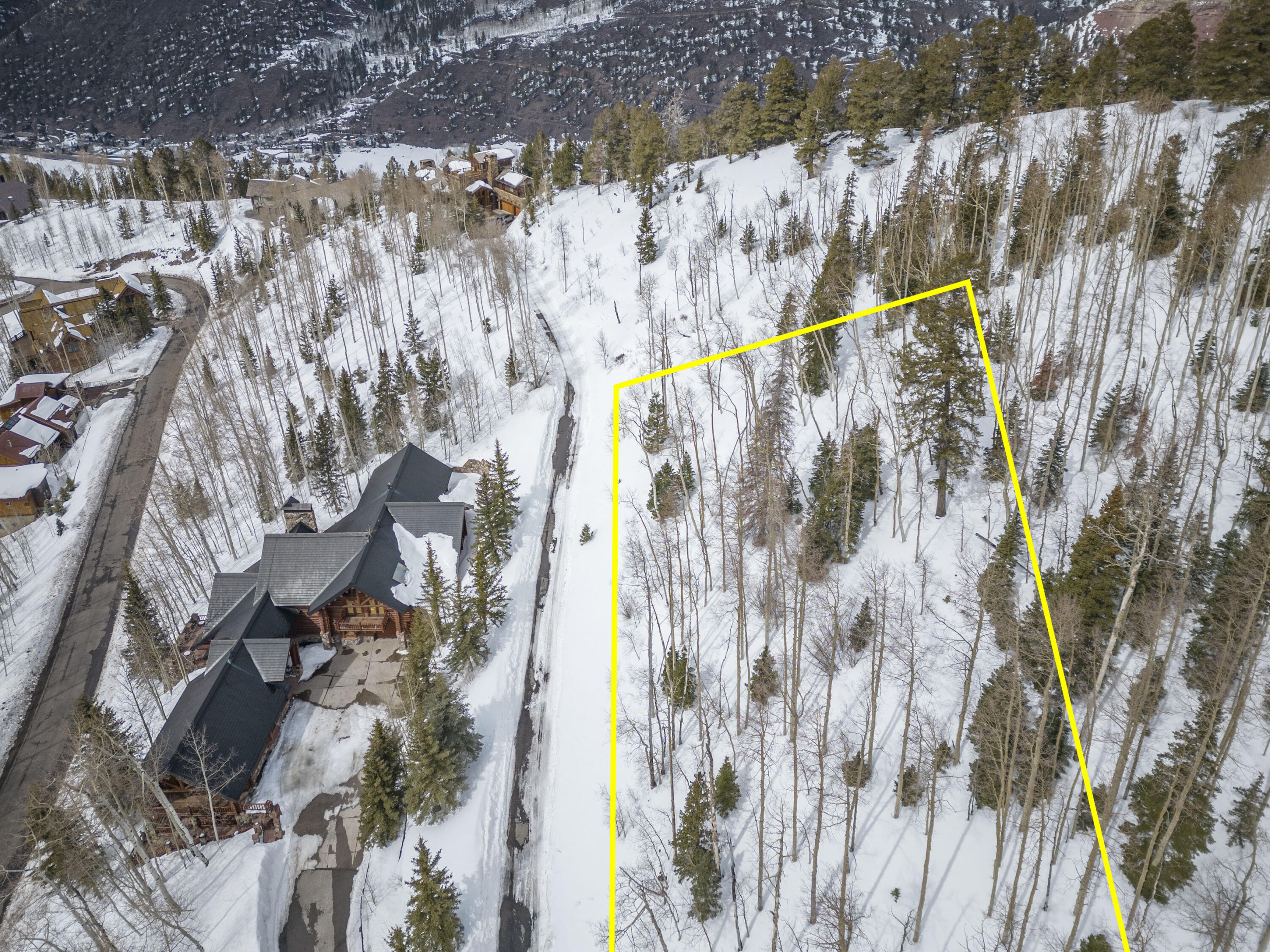 100 Granite Ridge Drive Property Photo 8